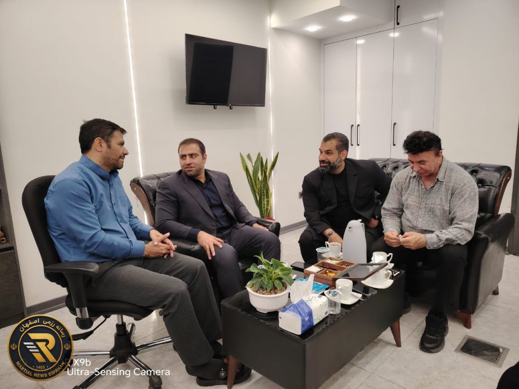 دیدار با مدیرکل ورزش و جوانان و خانواده شهدا 1 photo 2026 07 08 22 52 40